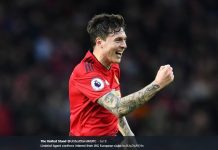 Victor Lindelof Optimis Raih 3 Poin di Etihad Stadium