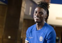 Dikontrak 7 Tahun, Romeo Lavia Resmi Jadi Pemain Chelsea