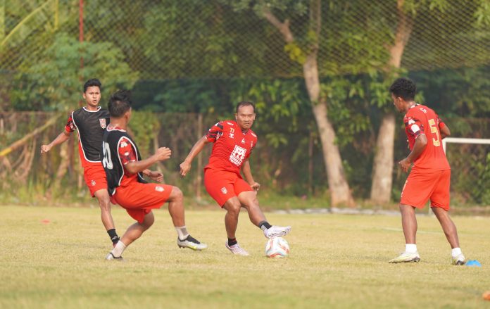 01E5E02D-5D26-4ACE-99AE-BA1AC77345BB